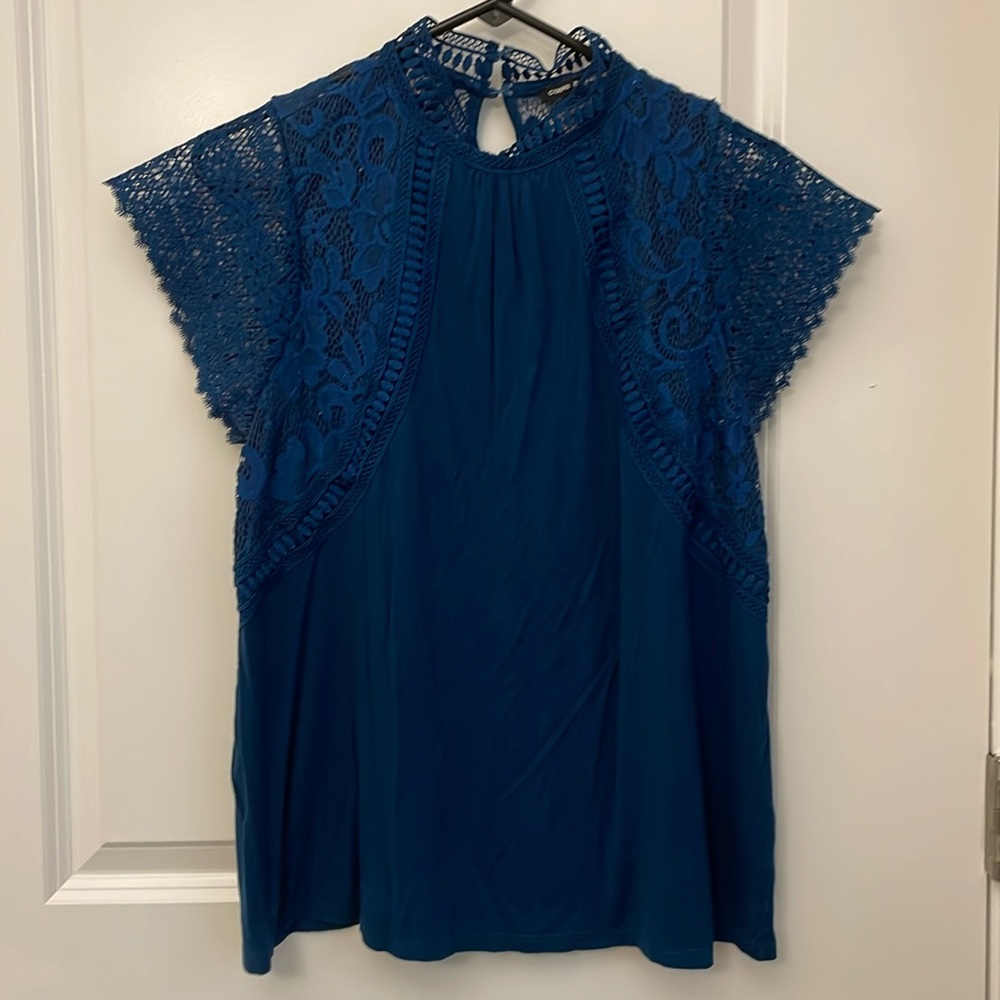 Cute blue dress shirt